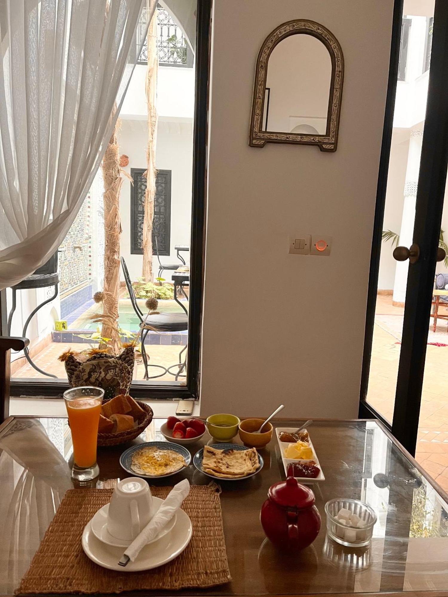 Dar Fangui Hotel Marrakesh Ngoại thất bức ảnh